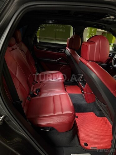 Porsche Cayenne E-Hybrid 2020, 59,000 km - 3.0 l - Bakı