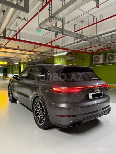 Porsche Cayenne E-Hybrid 2020, 59,000 km - 3.0 l - Bakı