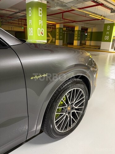 Porsche Cayenne E-Hybrid 2020, 59,000 km - 3.0 l - Bakı