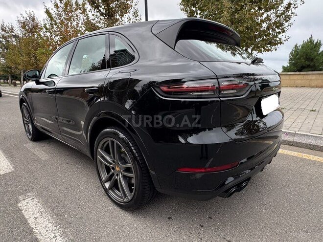 Porsche Cayenne E-Hybrid 2022, 66,000 km - 3.0 l - Bakı