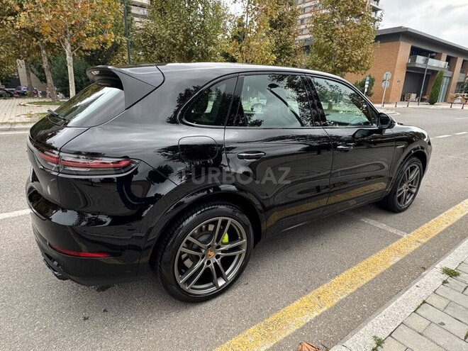 Porsche Cayenne E-Hybrid 2022, 66,000 km - 3.0 l - Bakı