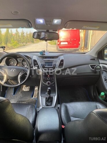 Hyundai Elantra 2014, 240,000 km - 1.8 л - Bakı