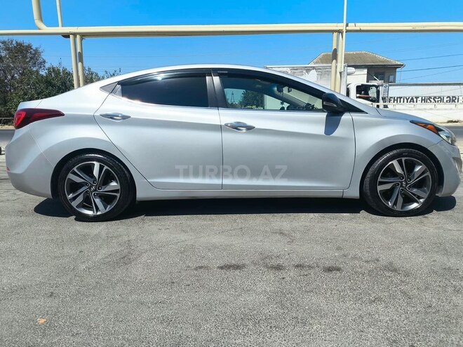 Hyundai Elantra 2014, 240,000 km - 1.8 л - Bakı