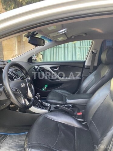 Hyundai Elantra 2014, 240,000 km - 1.8 л - Bakı