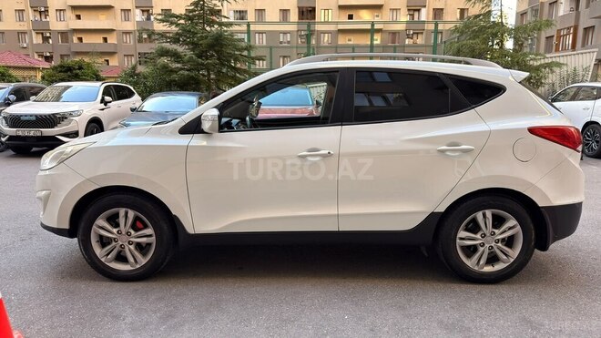 Hyundai ix35 2010, 190,000 km - 2.0 l - Bakı
