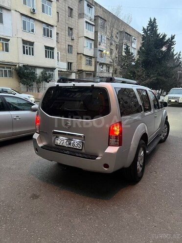 Nissan Pathfinder 2007, 300,000 km - 2.5 l - Bakı