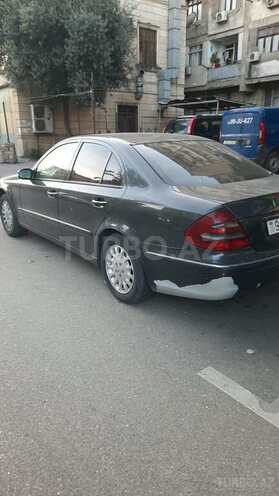 Mercedes E 270 2002, 450,000 km - 2.7 л - Bakı