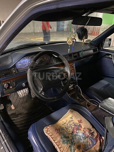 Mercedes E 200 1993, 452,147 km - 2.0 л - Bakı