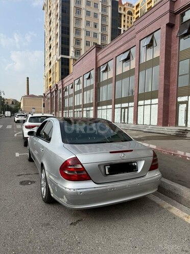 Mercedes E 270 2004, 402,590 km - 2.7 л - Bakı