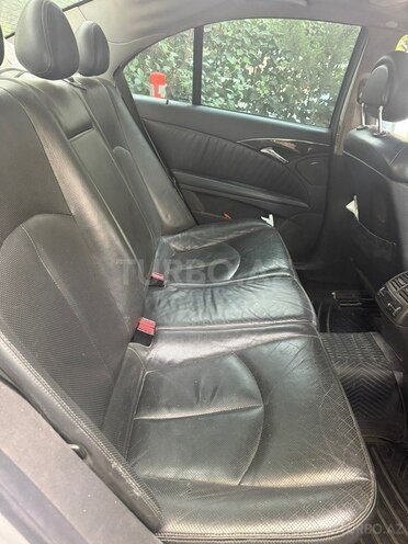 Mercedes E 270 2004, 402,590 km - 2.7 л - Bakı
