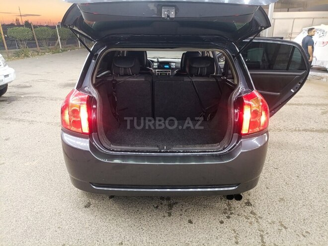 Toyota Corolla 2005, 275,000 km - 1.4 л - Bakı