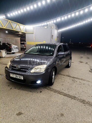 Toyota Corolla 2005, 275,000 km - 1.4 л - Bakı