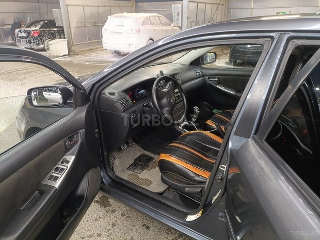 Toyota Corolla 2005, 275,000 km - 1.4 л - Bakı
