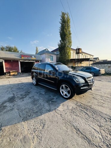 Mercedes GL 500 4MATIC 2012, 172,181 km - 5.5 l - İmişli
