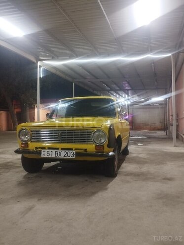 LADA (VAZ) 2101 1978, 258,000 km - 1.3 l - Samux