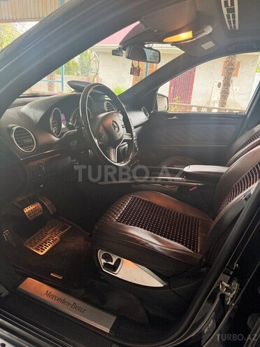 Mercedes GL 500 4MATIC 2012, 172,181 km - 5.5 l - İmişli