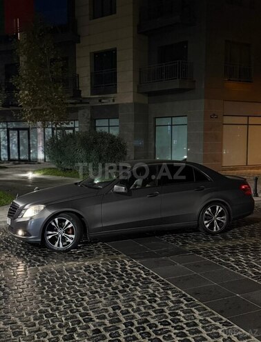 Mercedes E 250 2010, 360,000 km - 2.1 л - Bakı