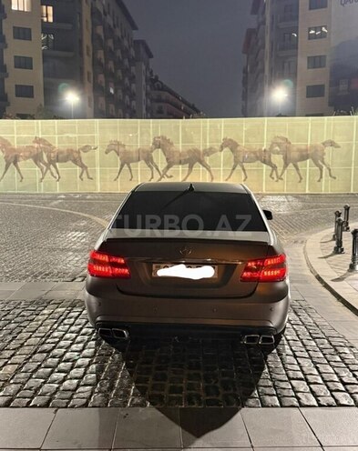 Mercedes E 250 2010, 360,000 km - 2.1 л - Bakı