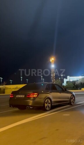 Mercedes E 250 2010, 360,000 km - 2.1 л - Bakı