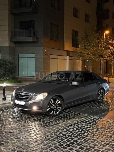 Mercedes E 250 2010, 360,000 km - 2.1 л - Bakı