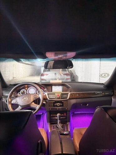 Mercedes E 250 2010, 360,000 km - 2.1 л - Bakı
