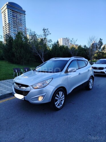 Hyundai ix35 2010, 240,000 km - 2.0 l - Bakı