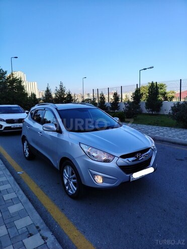 Hyundai ix35 2010, 240,000 km - 2.0 l - Bakı