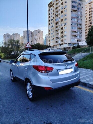 Hyundai ix35 2010, 240,000 km - 2.0 l - Bakı