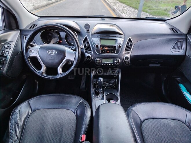 Hyundai ix35 2010, 240,000 km - 2.0 l - Bakı