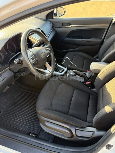 Hyundai Elantra 2019, 143,000 km - 1.6 l - Bakı