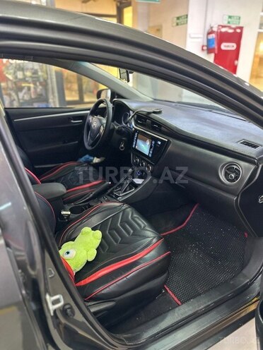 Toyota Corolla 2017, 254,044 km - 1.6 l - Bakı
