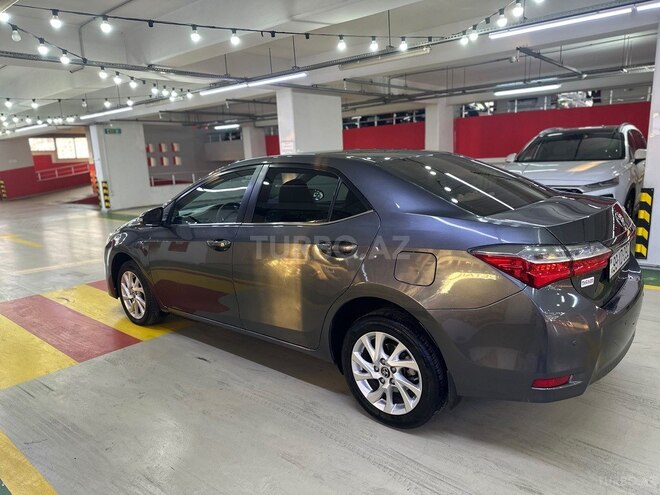Toyota Corolla 2017, 254,044 km - 1.6 l - Bakı