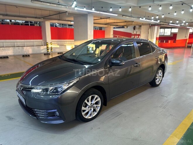 Toyota Corolla 2017, 254,044 km - 1.6 l - Bakı