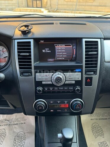 Nissan Tiida 2011, 94,300 km - 1.5 l - Sumqayıt