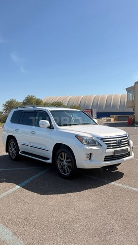 Lexus LX 570 2013, 98,000 km - 5.7 l - Bakı