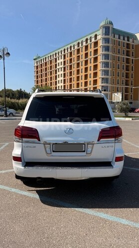 Lexus LX 570 2013, 98,000 km - 5.7 l - Bakı