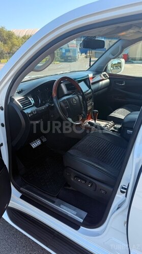 Lexus LX 570 2013, 98,000 km - 5.7 l - Bakı