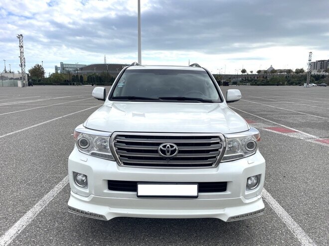 Toyota Land Cruiser 2014, 180,000 km - 4.6 л - Bakı