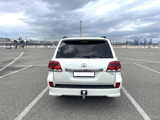 Toyota Land Cruiser 2014, 180,000 km - 4.6 л - Bakı