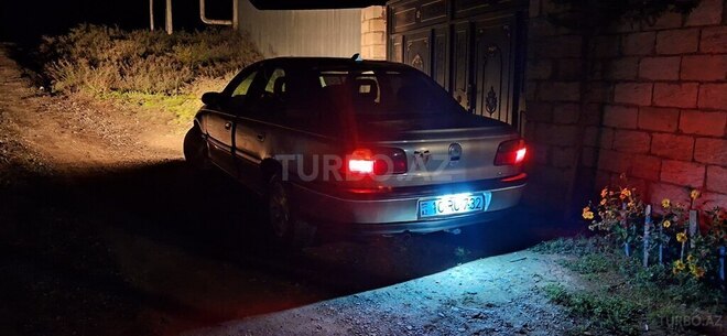 Opel Omega 1995, 422,722 km - 2.0 l - Sabirabad