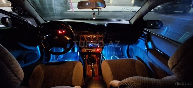 Opel Omega 1995, 422,722 km - 2.0 l - Sabirabad