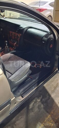 Opel Omega 1995, 422,722 km - 2.0 l - Sabirabad