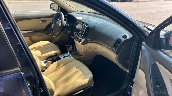 Hyundai Elantra 2009, 305,000 km - 2.0 л - Lənkəran