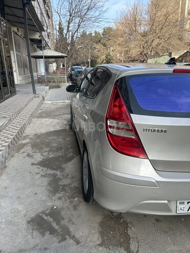 Hyundai i30 2011, 386,000 km - 1.6 l - Bakı
