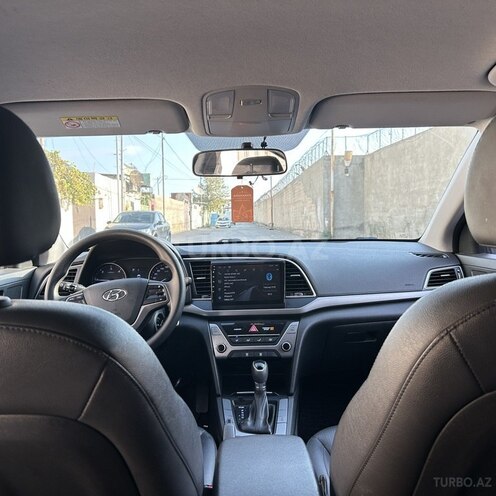 Hyundai Avante 2016, 166,000 km - 1.6 л - Bakı