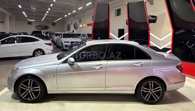 Mercedes C 220 2010, 295,000 km - 2.2 l - Sumqayıt