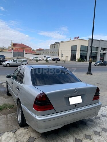 Mercedes C 230 2000, 350,000 km - 2.3 л - Bakı