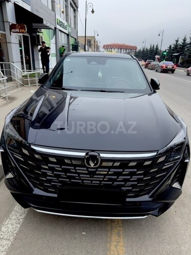 Changan  2025, 24,000 km - 1.5 l - Qusar