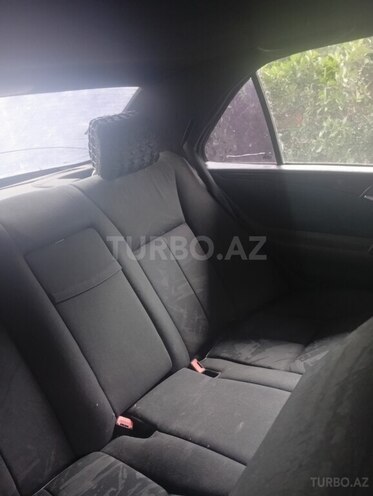 Mercedes E 280 1996, 530,000 km - 2.8 l - Şirvan