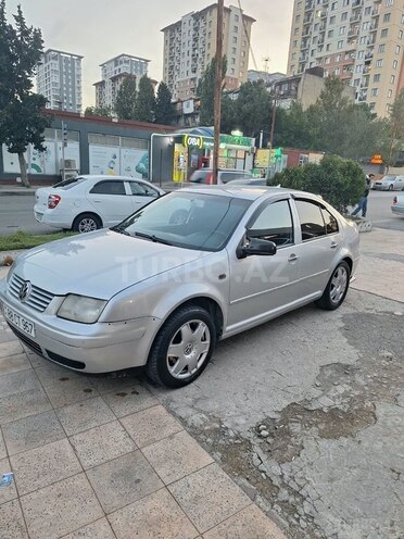 Volkswagen Bora 2005, 275,800 km - 1.6 l - Bakı